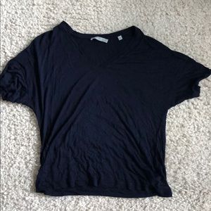 Vince navy v neck tee